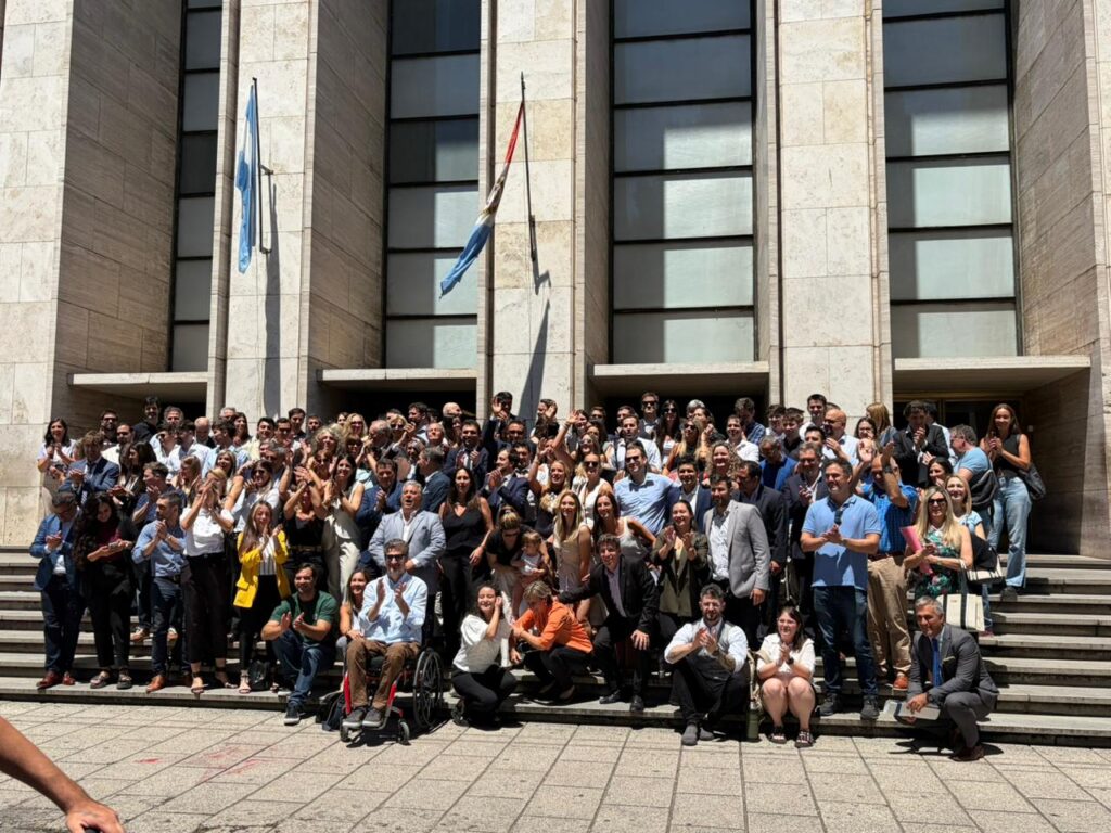 2025-grupal-consenso-1024x768 Último momento: Ganó Alejo Molina por escaso margen.